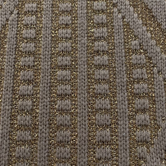 WYE OAKS Vintage Gold Metallic Geometric Pullover Sweater - Picture 4 of 8